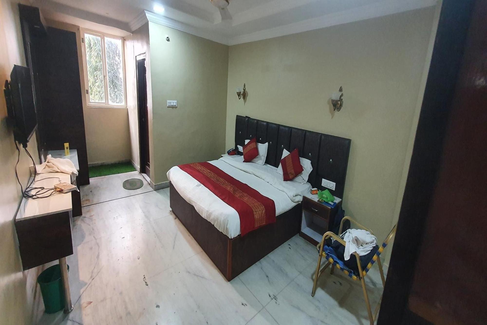 Oyo Hotel Rajshree Akolia Kültér fotó